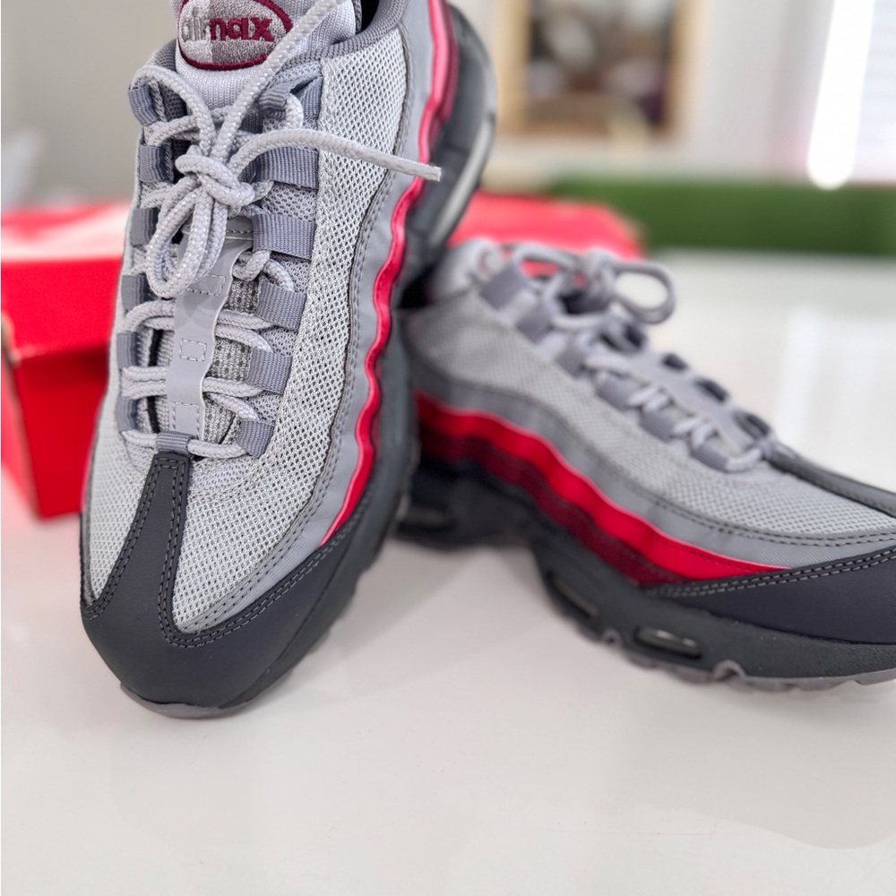 Air Max 95 Wolf Gray and Red. Size 7Y
